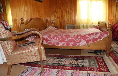 Pashkivtsi House | Садиба під Гострою