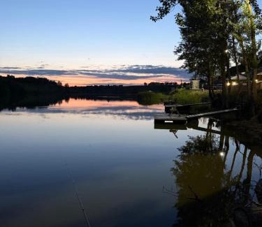 Poltava Oblast Other | Садиба Рибака