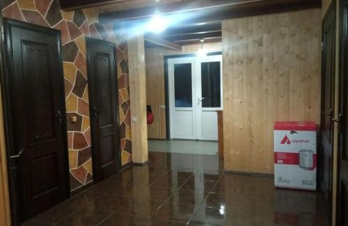 Slavske Cabin | Сонячний Котедж