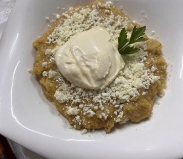 Nyzhnje Selyshche House | Старий Млин