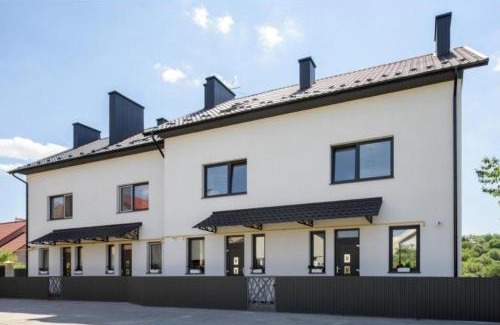 Chernovtsy Apartment | Таун Тераса 3 поверхи by Willox