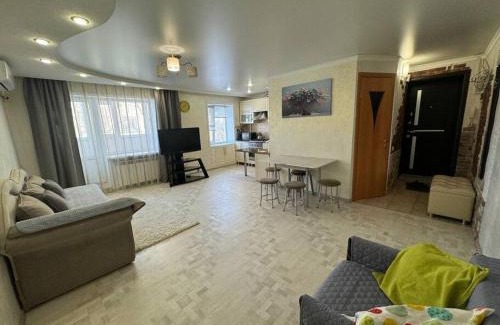 Kostanay Apartment | Трехкомнатная квартира в центре города с выходом в центральный Парк