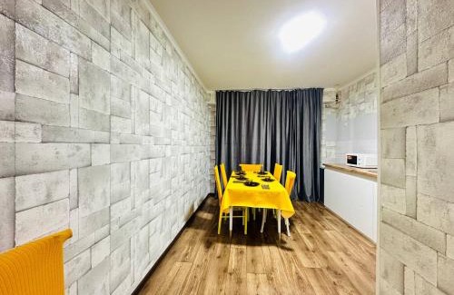 Kaztsik Apartment | Уют для большой группы путешественников рядом с аэропортом и жд вокзалом