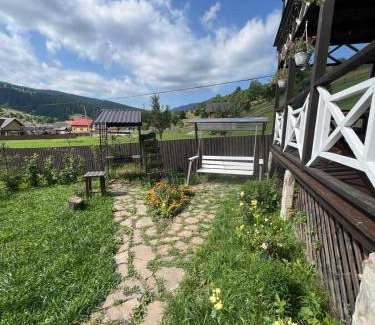 Synevyrska Polyana House | Файна хата 2