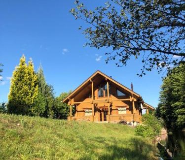 Klavdiyevo-Tarasove Apartment | Фінський будинок для ідеального романтичного чи сімейного відпочинку