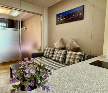 Almaty District Apartment | Шикарные апартаменты в Астане