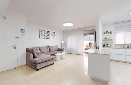 Eilat House | גארדן הבשמים בריכה פרטית מחוממת The perfume garden private heated pool