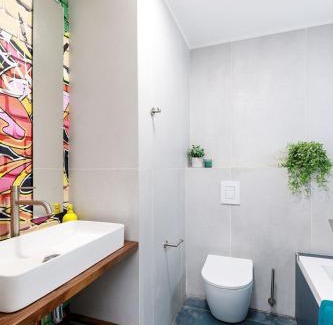 Rishon LeTsiyon Apartment | דירה שקטה ומעוצבת עם ג'קוזי במרכז ראשלצ