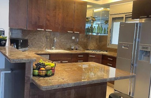 Rishon LeTsiyon Apartment | דירת בוטיק במגדלי SKY