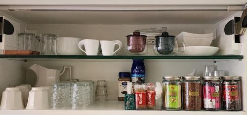 Bat Yam Apartment | הדירה האורבנית