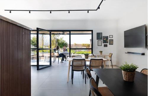 Ein Yahav Cabin | ווילו בערבה