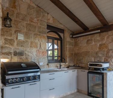 Hoshaya Villa | וילת האבן