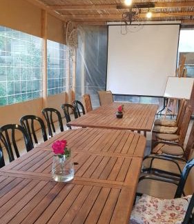 Nevatim Other | חאן בכפר במשק בלה מאיה - האוהל