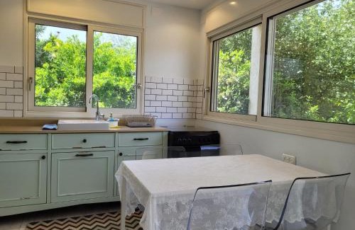 Merom Golan Cabin | מקום בצפון הגולן - A place in the northern Golan Heights