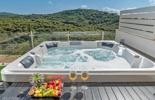 Gornot HaGalil Bed & Breakfast | סוויטות Sol - סוויטות מהממות בגליל עם בריכה וג'קוזי במתחם