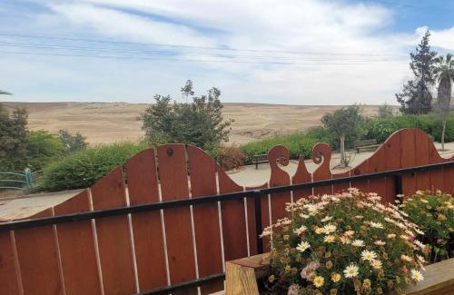 Arad Cabin | רגע בזמן - Moment in time