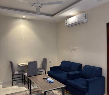 Al Wajh Apartment | أعمال الهاشم للشقق المخدومة الوجه Al Hashem for Served Apartments