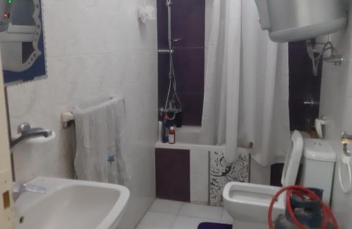 Al Barajil Apartment | ارض اللواء. يمين المحور