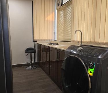 Al Jubail Apartment | استديو المرقاب للشقق المخدومه 3