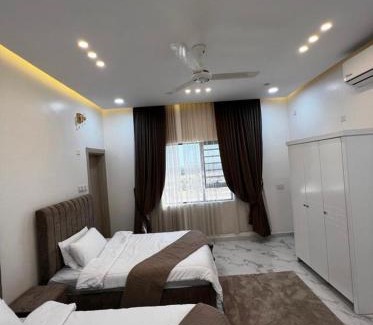 Sayq Ski Chalet | استراحة رافلز