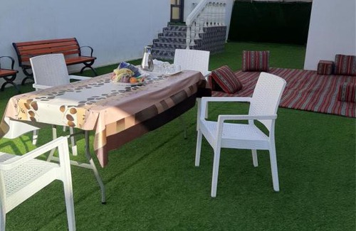 Salalah Ski Chalet | استراحه الولايه