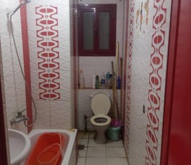 Nazlat Khalifah Apartment | انت في قلب الحدث