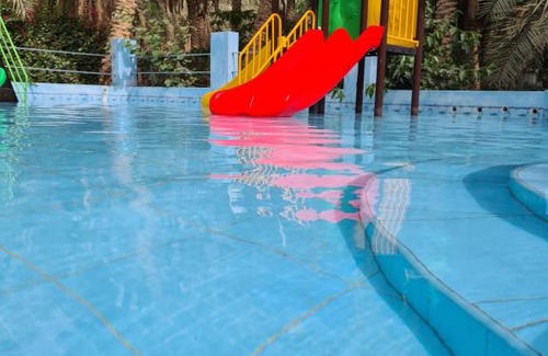 Al-Hofuf Ski Chalet | بردايس لاند paradise Land