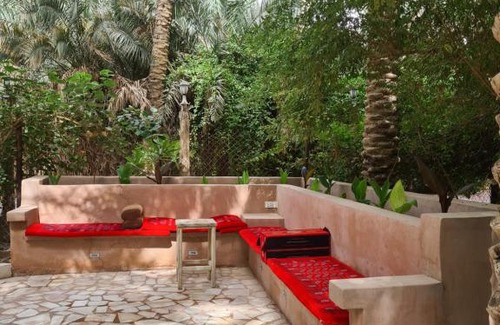 Al-Hofuf Ski Chalet | بردايس لاند paradise Land