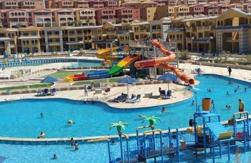 Ras Sudar Apartment | بورتو السخنه الكاربيان العاب مائيه - عائلات فقط