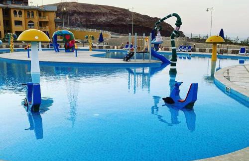 Ras Sudar Apartment | بورتو السخنه الكاربيان العاب مائيه - عائلات فقط