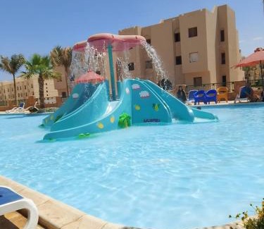 Ain Sokhna Ski Chalet | شاليه فى قريه بالم بيتش العين السخنه عائلات فقط