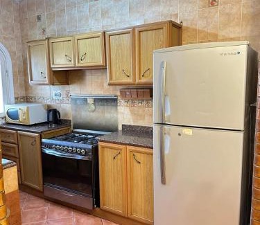 Shurtah al-Dakhlah Villa | شاليه للايجار في مارينا اول صف على البحيرة كود 11