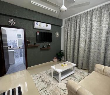 Seeb Apartment | شقة البشائر