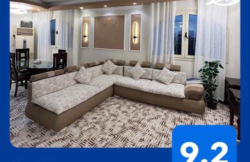 Cairo Apartment | شقة بإطلالة بانورامية على النيل