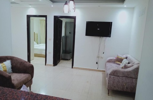 Agouza Apartment | شقة بالقرب من ميدان لبنان