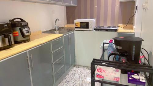 Riyadh Apartment | شقة بالكامل حي المعذر 1