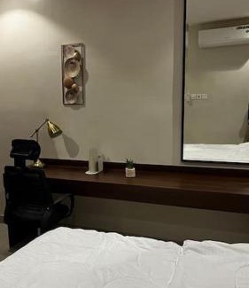 Riyadh Apartment | شقة في المعذر