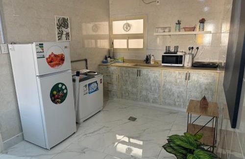 Dammam Apartment | شقة 6 بأثاث مريح ثلاث غرف نوم