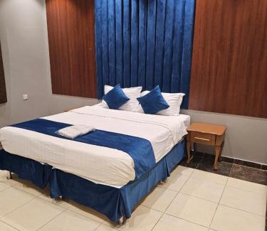 Al Aziziyah Apartment | شقق راحتي هنا 3