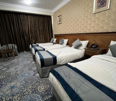 Al Aziziyah Hotel | فندق إي دبليو جي العزيزية توصيل مجاني للحرم