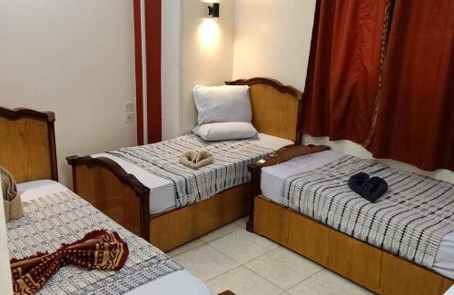 Sawhaj Hotel | فندق دهب