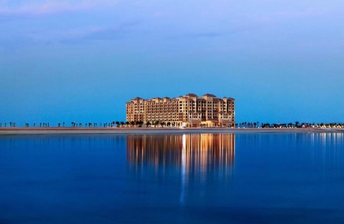 Bab Al Bahr Apartment | فندق ريكسوس باب البحر