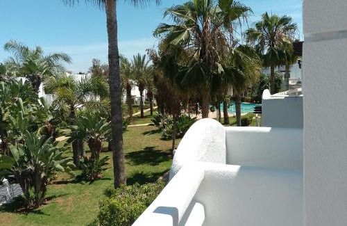 Oulad Khallouf Villa | فيلا بالصخيرات