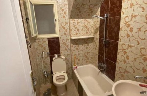 Al-'Amriyah Apartment | قرية مصر الجديدة عايدة