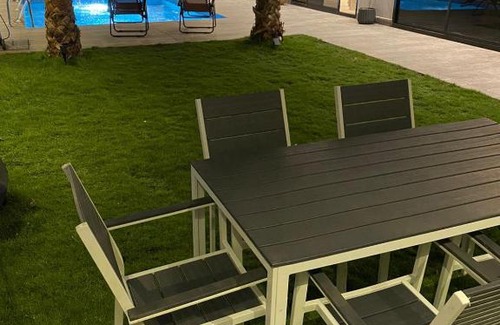 Buraydah Ski Chalet | منتجع العام الخامس الفندقي