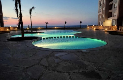 Marsa Matruh Ski Chalet | منتجع لونج ايلاند