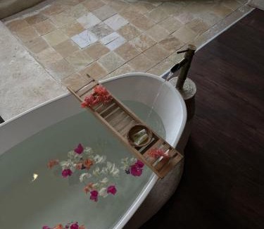 Al Hamra Hotel | نزل حارة المسفاة Harit AL Misfah Inn