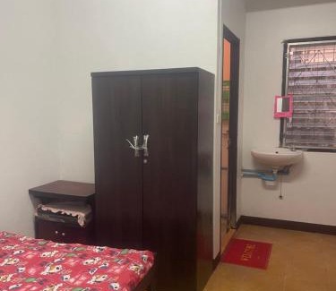 Wat Ket Apartment | บ้านพักทองสุข