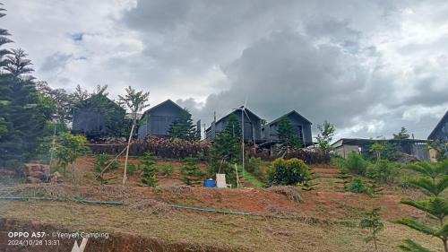 Khao Kho Ski Chalet | บ้านพัก เย็นเย็นแคมป์ปิ้ง