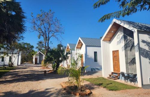 Bung Khong Long House | บ้านมีกิน ณ บึงโขงหลง